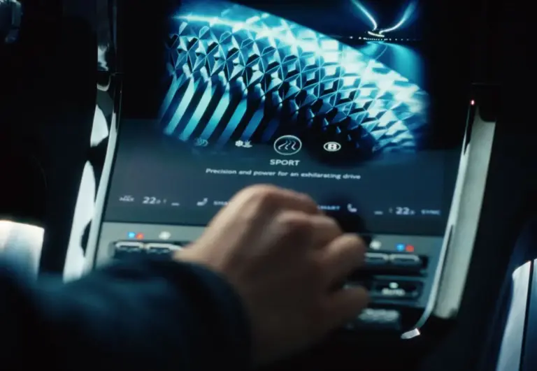 Bentley desvela el interior del Torcal, su prometedor SUV 100% eléctrico