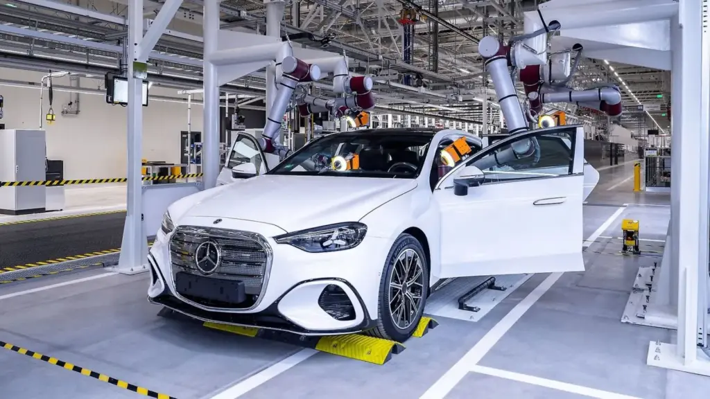 El Mercedes-Benz Clase C Eléctrico y creación pensando en el medio ambiente 4 Motor16 2026 Mercedes-Benz Clase C eléctrico. Imagen fábrica