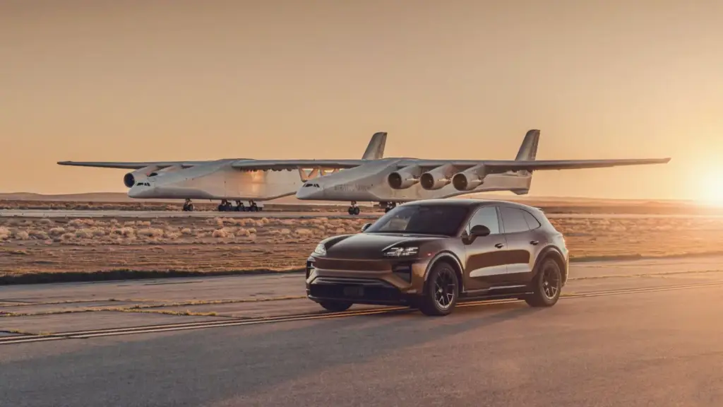 2026 porsche cayenne turbo electric avion ROC 1 Motor16