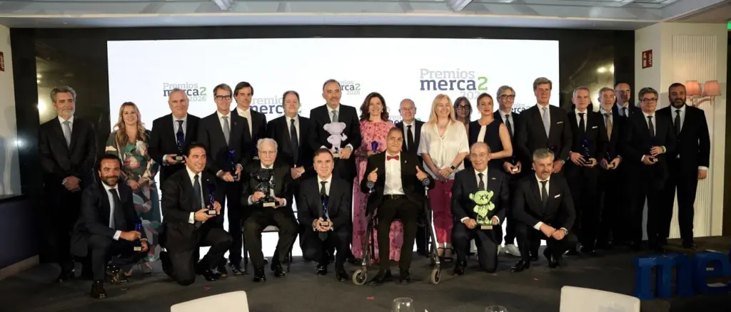 Vehículos de ocasión 2 Motor16 2026 premios merca2 imagen premiados Motor16