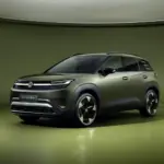 Volkswagen ID.Cross: el SUV eléctrico fabricado en España con 426 km y carga del 10 al 80% en 24 min