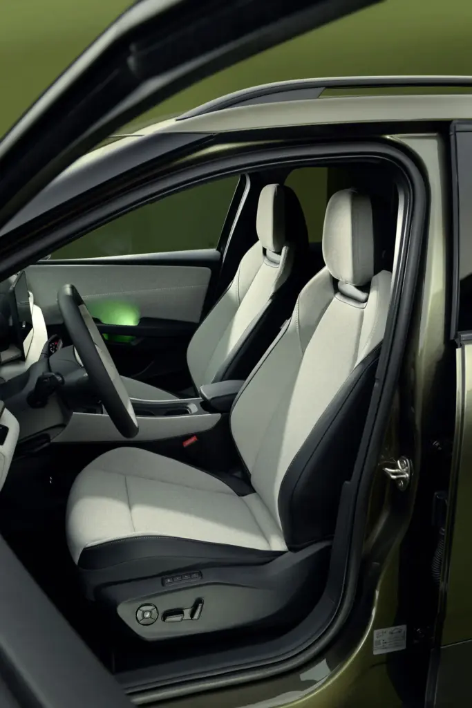 Volkswagen ID. Cross: El SUV eléctrico y ‘Made in Spain’ que está llamado al éxito 26 Motor16 2026 volkswagen id cross verde 6 Motor16