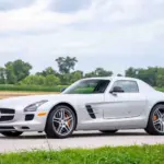Mercedes SLS AMG subasta: solo 251 millas en un youngtimer de colección