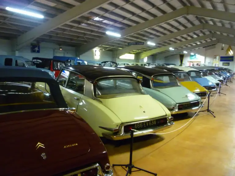 El CitroMuseum en Provenza reúne 120 Citroën históricos y se convierte en visita obligada en Francia
