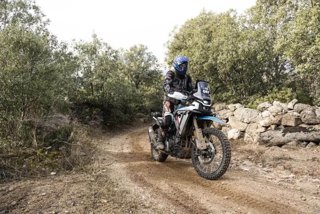 Gredos Book 2026 regresa a la Sierra de Gredos con más aventura, navegación y espíritu motero 20 Motor16 251129 GredosBook MS 15 Motor16