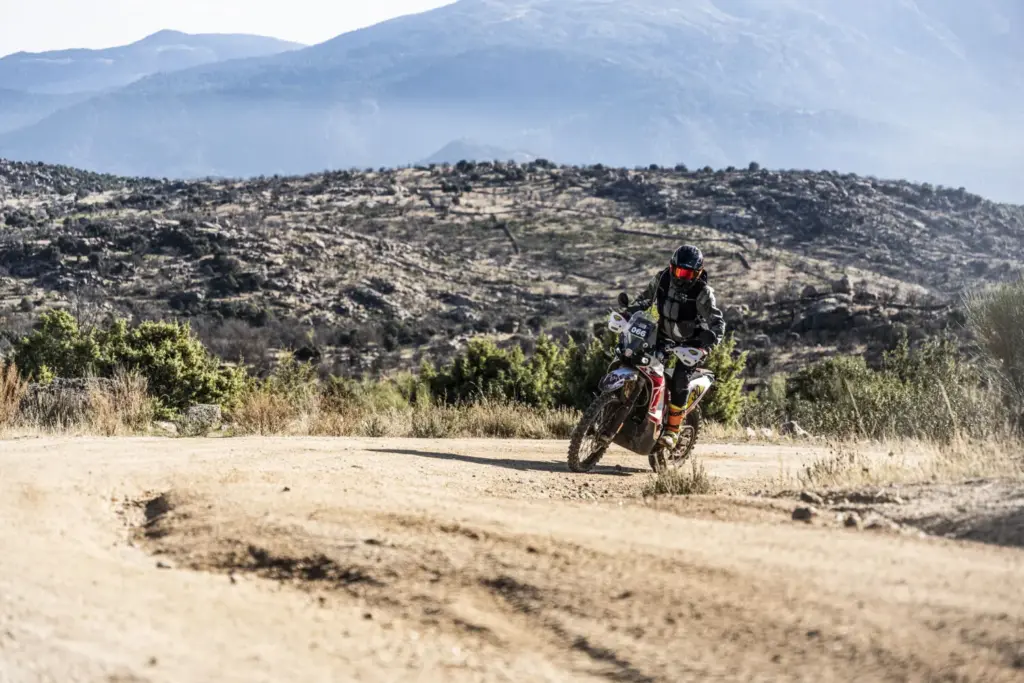 Gredos Book 2026 regresa a la Sierra de Gredos con más aventura, navegación y espíritu motero 32 Motor16 251129 GredosBook MS 27 Motor16
