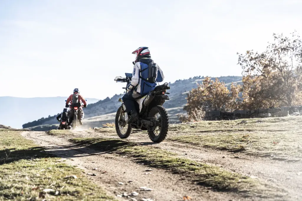 Gredos Book 2026 regresa a la Sierra de Gredos con más aventura, navegación y espíritu motero 37 Motor16 251129 GredosBook MS 32 Motor16