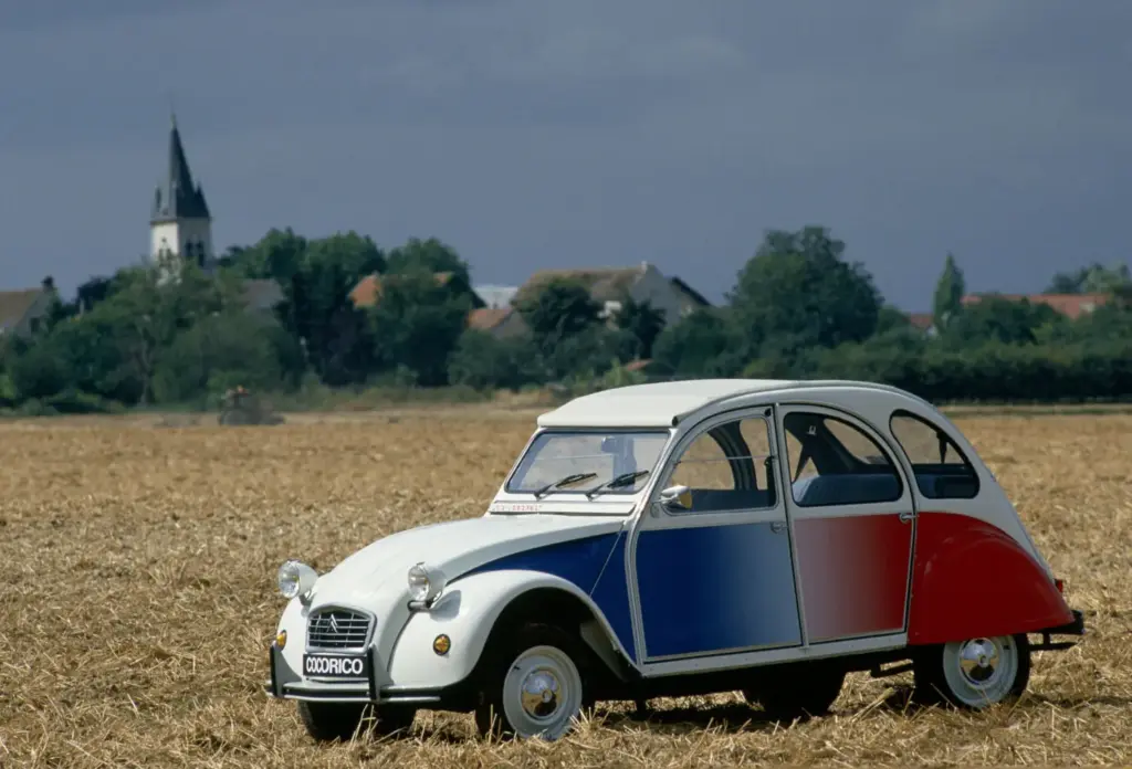 Citroën 2 CV Cocorico: del Mundial de fútbol a icono de colección 40 años después 1 Motor16 2CV COCORICO 19873 Motor16