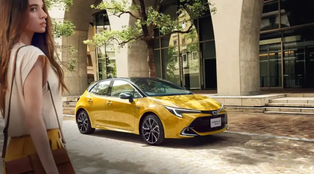 El colorido Toyota Corolla que aterriza con motivo de sus 60 años de vida 2 Motor16 2026 Toyota Corolla Sport G Z Active. Imagen exterior.