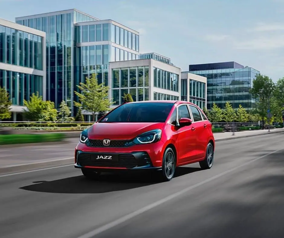 Al volante del Honda Jazz: 25 años haciendo grande lo compacto