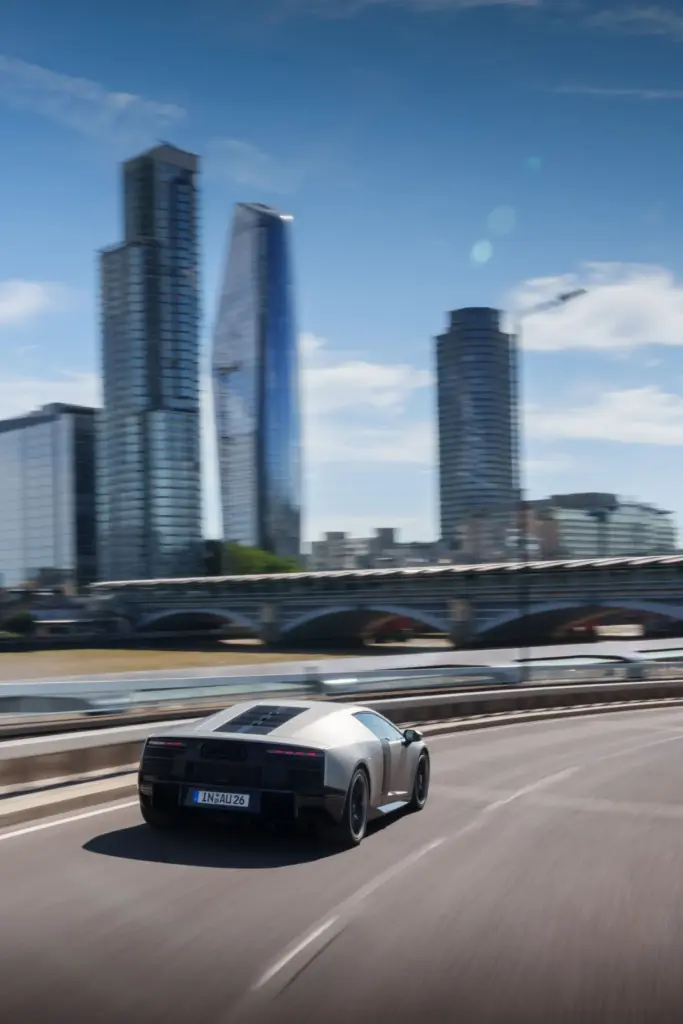 Audi estrena el Nuvolari en Goodwood con Tom Kristensen al volante 13 Motor16 AUDI GOODWOOD 2026 10 Motor16