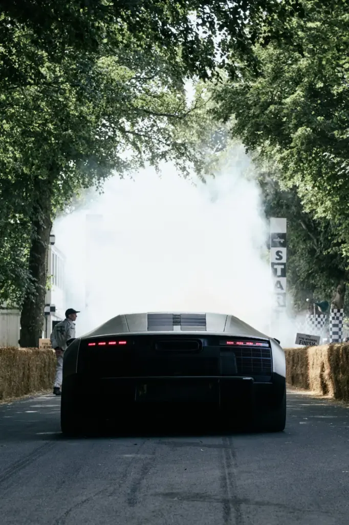 Audi estrena el Nuvolari en Goodwood con Tom Kristensen al volante 16 Motor16 AUDI GOODWOOD 2026 13 Motor16
