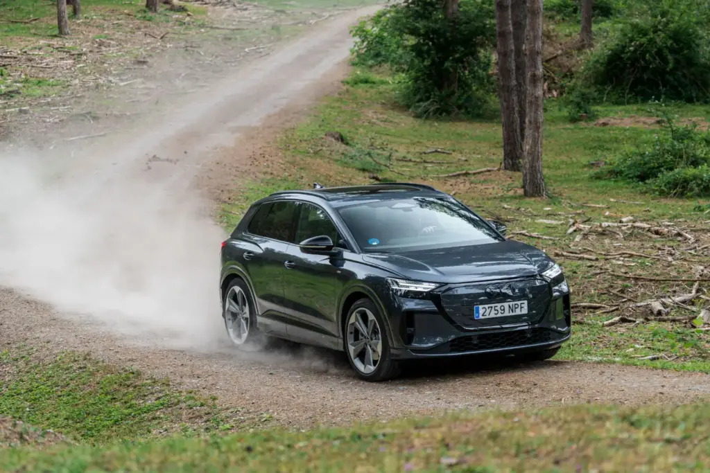 Conducimos el nuevo Audi Q4 e-tron: segundas partes son mejores 28 Motor16 AUDI Q4 ETRON SUV 3 Motor16