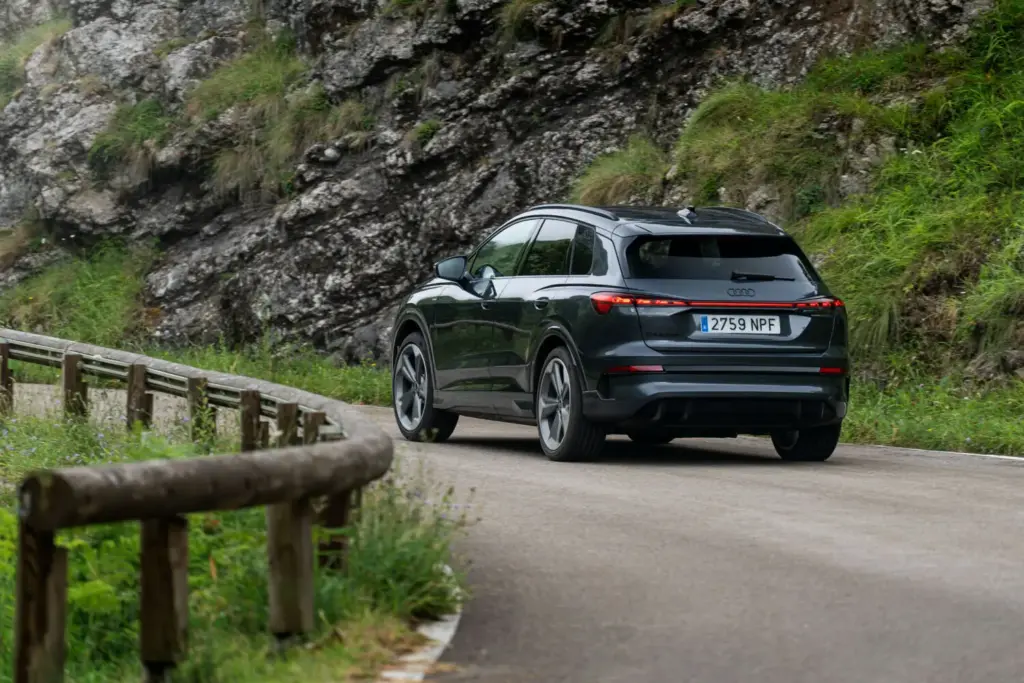 Conducimos el nuevo Audi Q4 e-tron: segundas partes son mejores 31 Motor16 AUDI Q4 ETRON SUV 6 Motor16