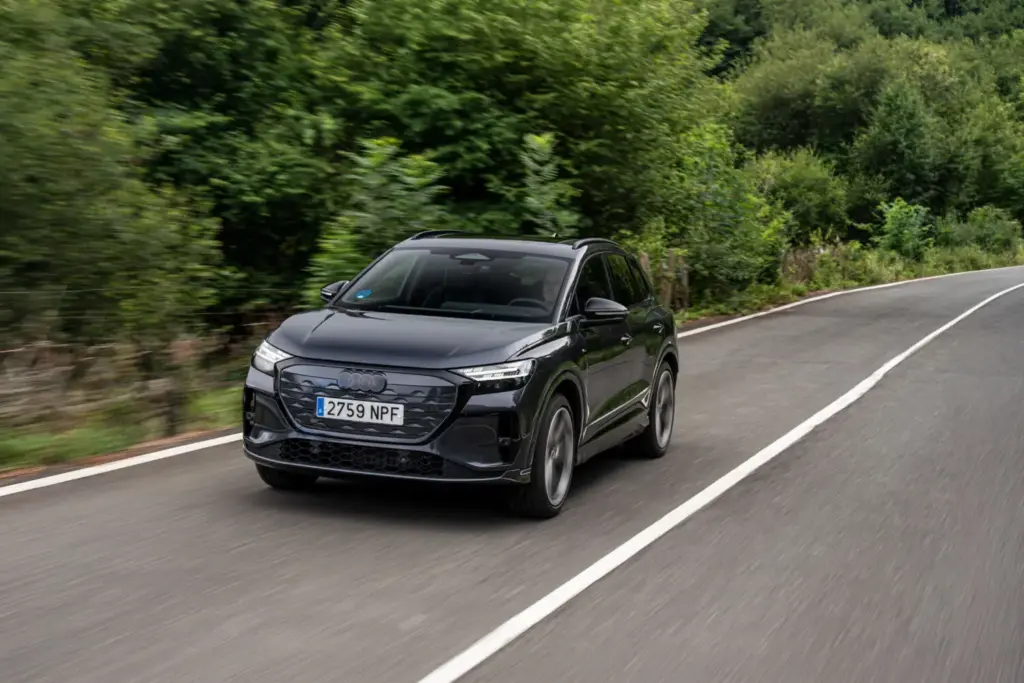 Conducimos el nuevo Audi Q4 e-tron: segundas partes son mejores 33 Motor16 AUDI Q4 ETRON SUV 8 Motor16