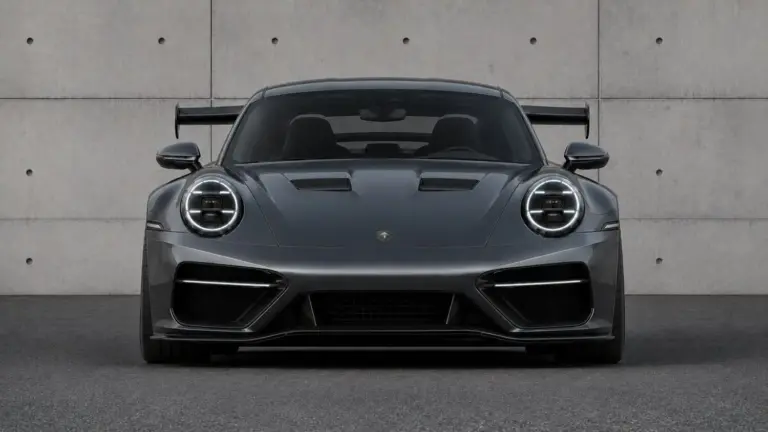 Project 754: Así es el Porsche 911 con motor central que la casa alemana jamás ha creado