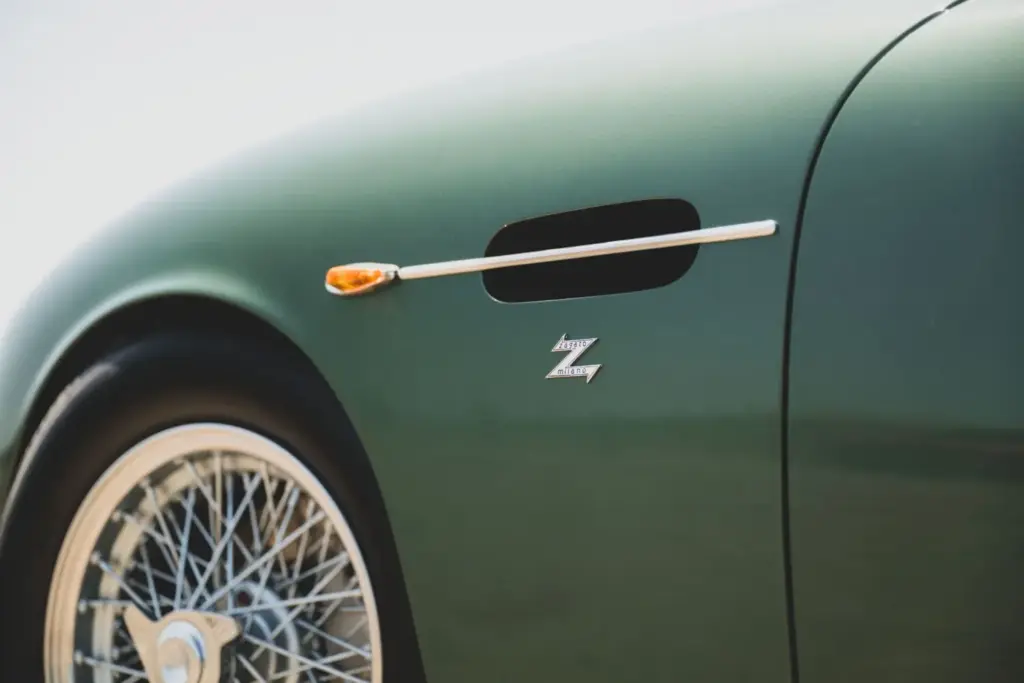 Aston Martin DB4 GT Zagato 1962 37 Motor16
