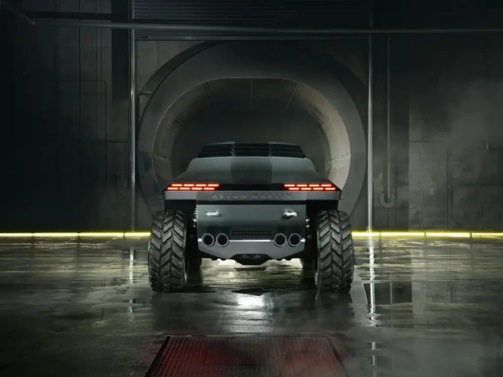 Aston Martin Dreadnought: el SUV militar que solo existe en el mundo virtual de Call of Duty 4 Motor16 Aston Martin Dreadnought 4 Motor16