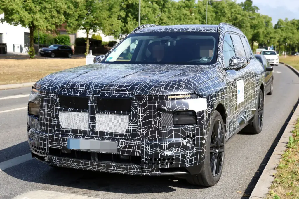 BMW IX7 1 Motor16