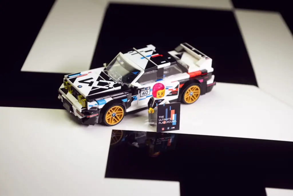 BMW y LEGO se unen para celebrar los 40 años del mítico M3 con un parque interactivo 2 Motor16 BMW M3 40 años LEGO