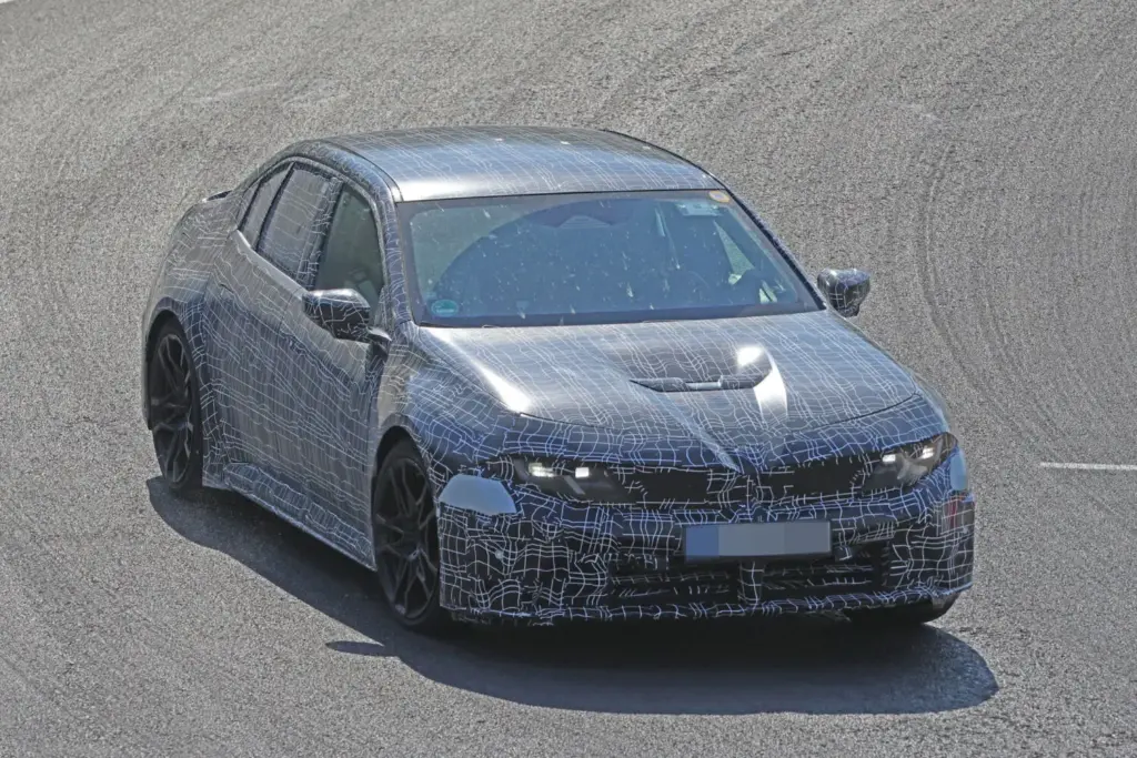 El BMW M3 eléctrico pierde camuflaje y nos enseña nuevos detalles 3 Motor16 BMW M3 electrico 2027 1 Motor16