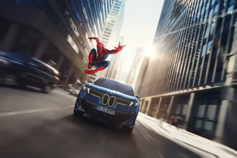 BMW emite publicidad en sus coches con Spider-Man en EE.UU. y los dueños cargan contra la marca