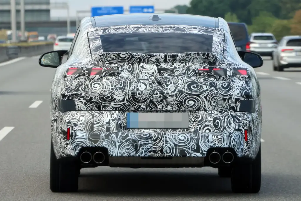 BMW X2 2027 espia 21 Motor16