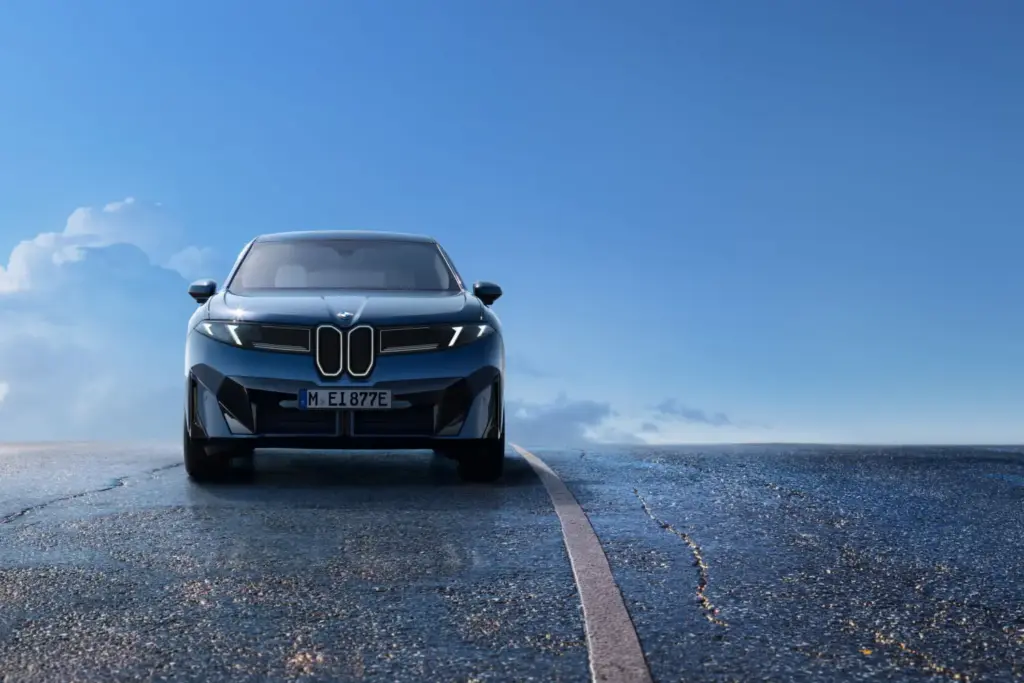 BMW iX3 40: el SUV eléctrico que acerca la tecnología Neue Klasse al gran público 13 Motor16 BMW iX3 11 Motor16