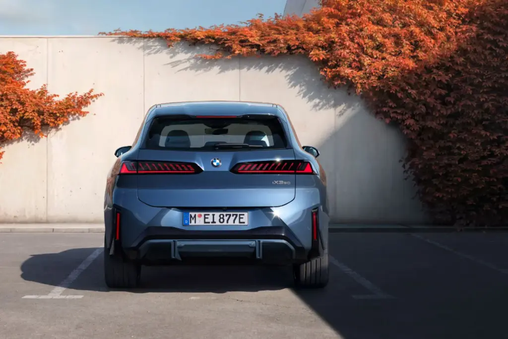 BMW iX3 40: el SUV eléctrico que acerca la tecnología Neue Klasse al gran público 17 Motor16 BMW iX3 15 Motor16