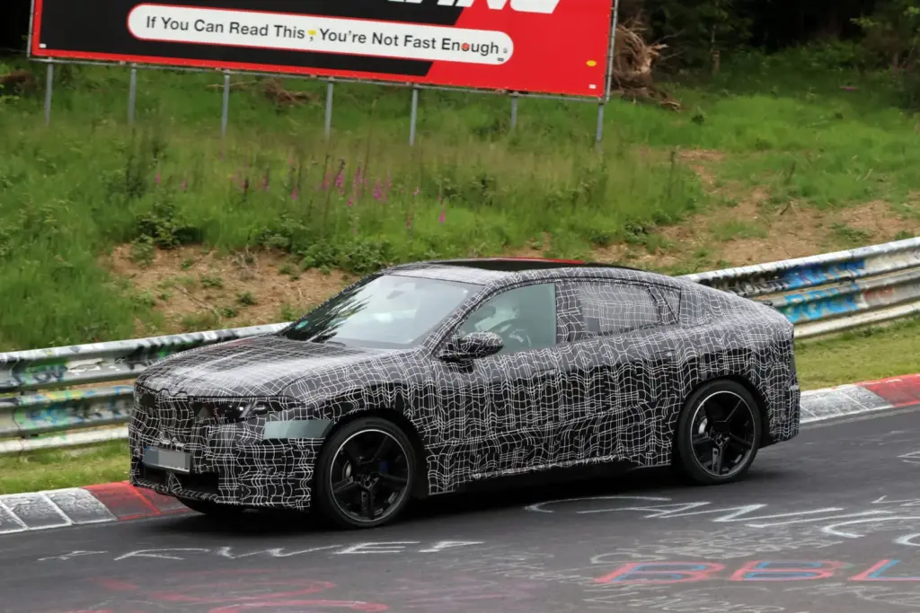 BMW iX4 Nurburgring 2026 4 Motor16