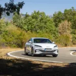 BYD Seal 6 DM-i, el híbrido enchufable que planta cara al Skoda Octavia, ya se vende en España