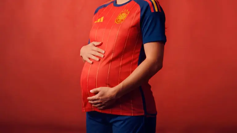 EBRO se apunta al baby boom del Mundial: regala recarga eléctrica a las familias que tengan un hijo tras la segunda estrella de España