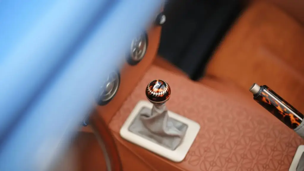 Bizzarrini resucita un diseño de Giugiaro de 1962 para crear el 5300 Aperta Lusso 14 Motor16 Bizzarrini Aperta Lusso 10 Motor16