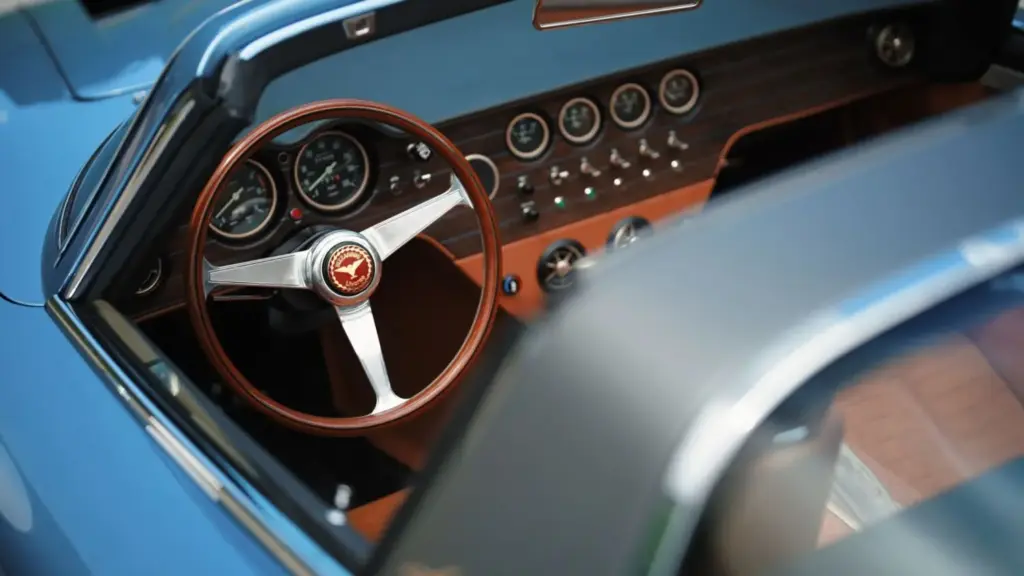 Bizzarrini resucita un diseño de Giugiaro de 1962 para crear el 5300 Aperta Lusso 2 Motor16 Bizzarrini Aperta Lusso 15 Motor16