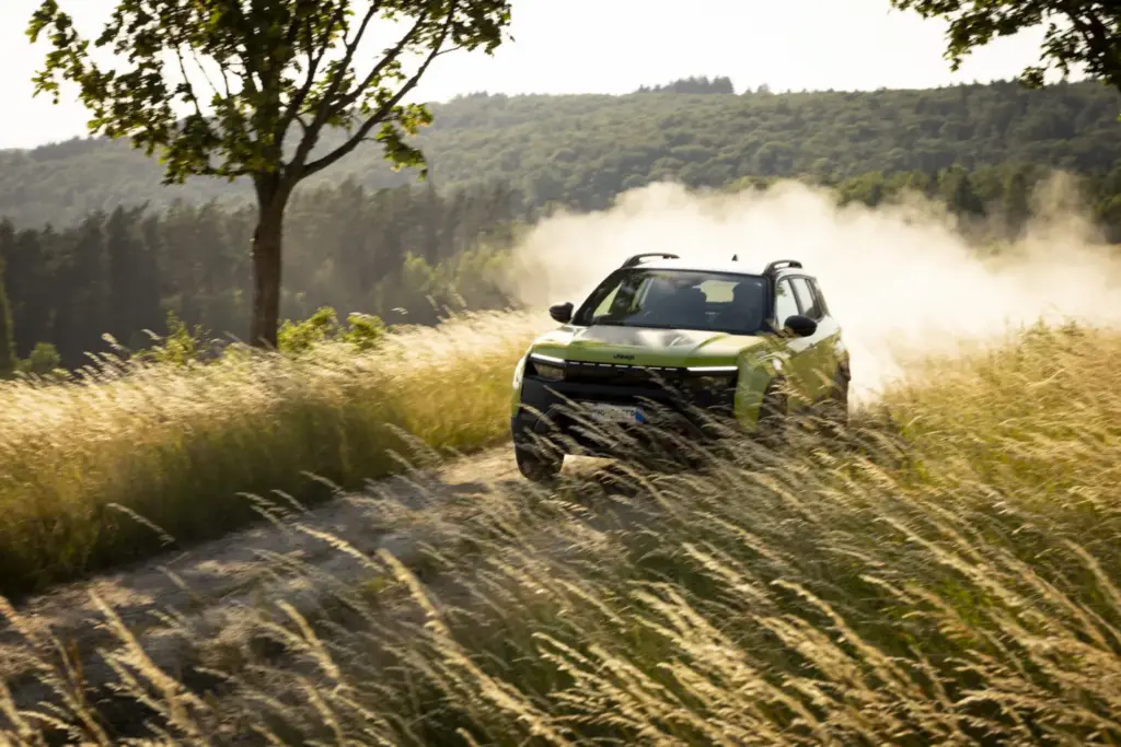 Probamos el nuevo Jeep Avenger 4xe en su faceta offroad más radical 14 Motor16 CA 2202 Motor16