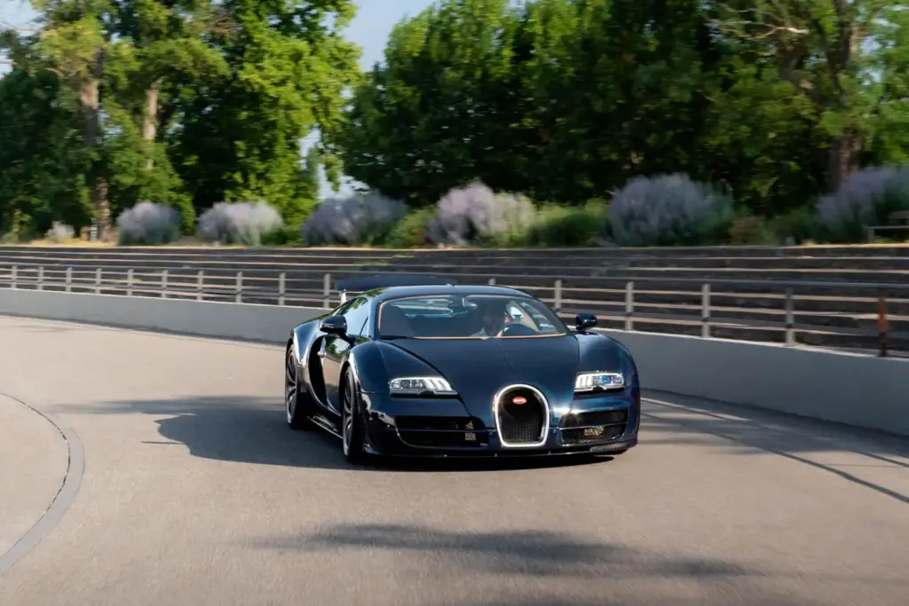 CENTENARIO BUGATTI ROYALE 8 Motor16