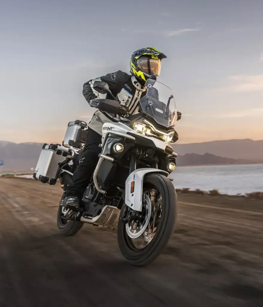 CFMoto 800MT ES aterriza en Europa: precio y fecha para la trail con suspensión adaptativa 1 Motor16 CFMoto 800MT