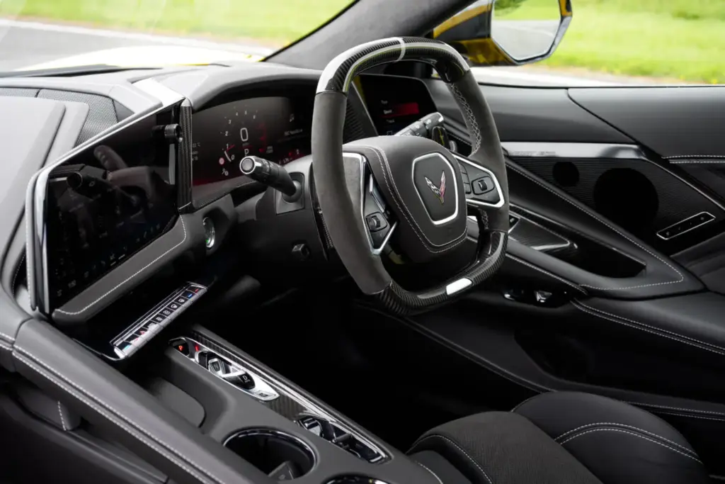 CHEVROLET CORVETTE Z06 REINO UNIDO 4 Motor16