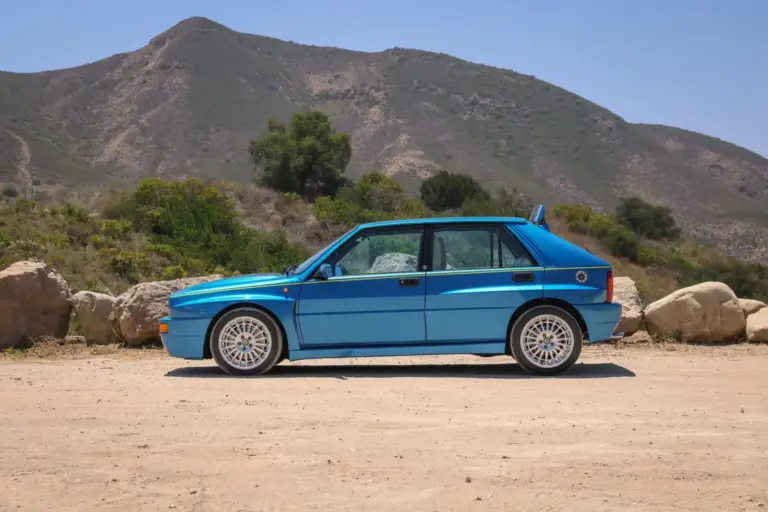 Lancia Delta Integrale Evo 2 en color Blue Lagos: subastan una de las 215 unidades más codiciadas