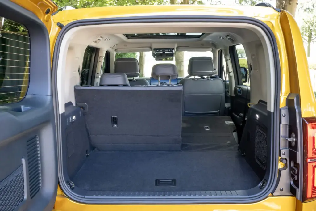 DENZA BAO 5: SUV, híbrido enchufable con 544 CV, todoterreno de verdad y sello premium 27 Motor16 DENZA BAO 5 43 Motor16