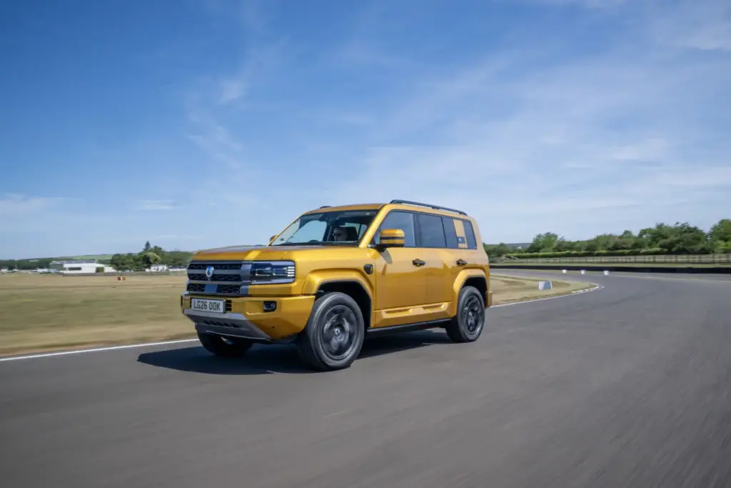 DENZA BAO 5: SUV, híbrido enchufable con 544 CV, todoterreno de verdad y sello premium 36 Motor16 DENZA BAO 5 71 Motor16