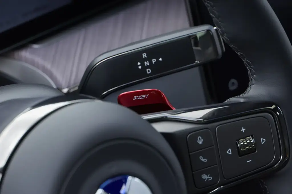 DENZA Z9GT Interior 25 Motor16