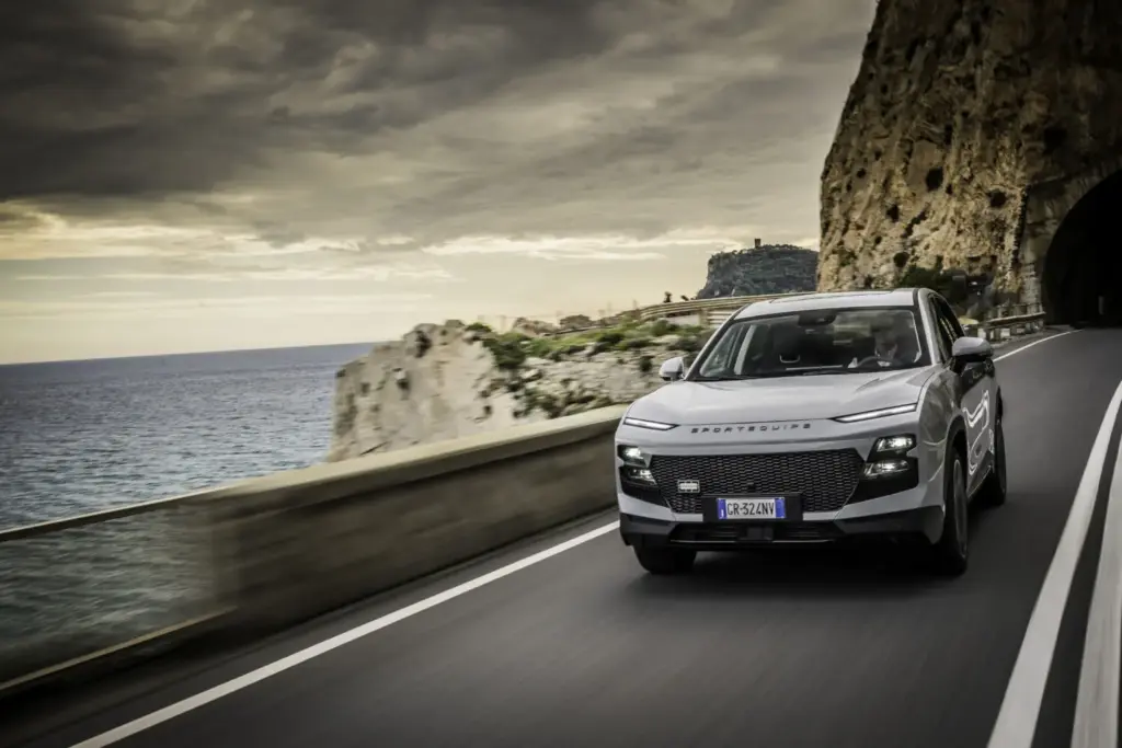 DR Automobiles lanza en España la nueva familia Sportequipe: tres SUV de combustión con alternativa de GLP 17 Motor16 DR S6 GT 13 Motor16
