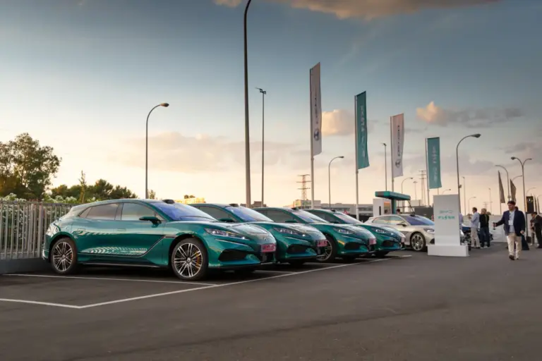 Denza trae a España la carga ultrarrápida de 1.500 kW que revolucionará la movilidad eléctrica