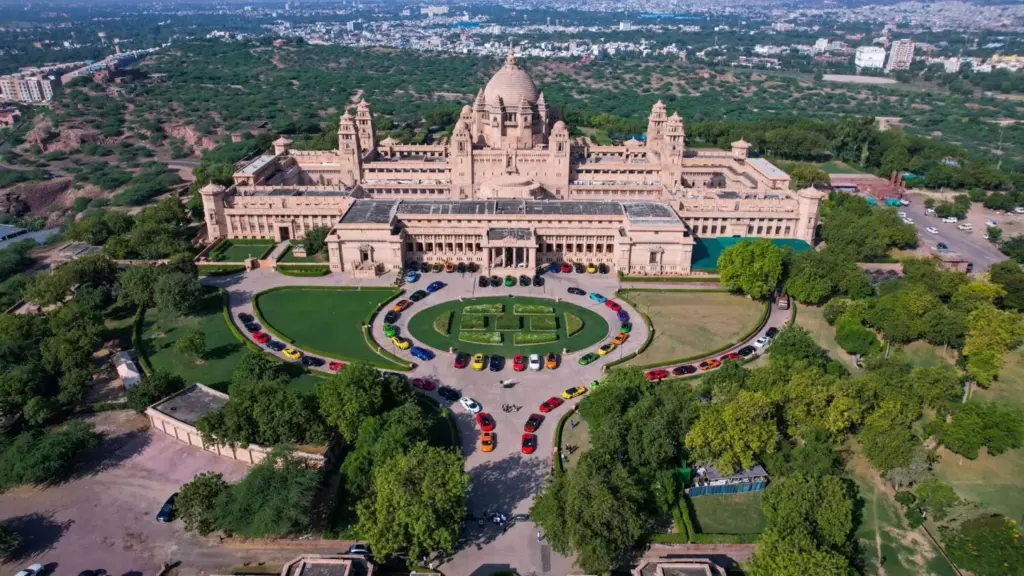 Esperienza Lamborghini 2026: 22 aventuras en cinco continentes para conducir por los rincones más espectaculares del planeta 21 Motor16 ESPERIENZA LAMBORGHINI20 giro india Motor16