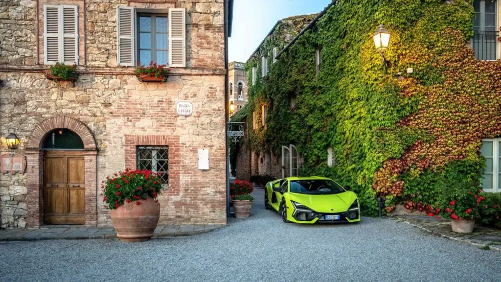 Esperienza Lamborghini 2026: 22 aventuras en cinco continentes para conducir por los rincones más espectaculares del planeta 3 Motor16 Esperienza Lamborghini