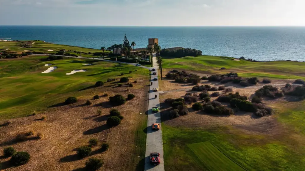 Esperienza Lamborghini 2026: 22 aventuras en cinco continentes para conducir por los rincones más espectaculares del planeta 22 Motor16 ESPERIENZA LAMBORGHINI22 giro sicilia Motor16