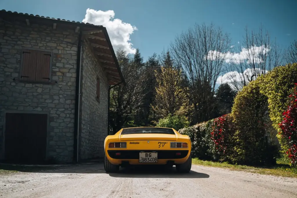 El Lamborghini Miura SV cumple 55 anos 20 Motor16