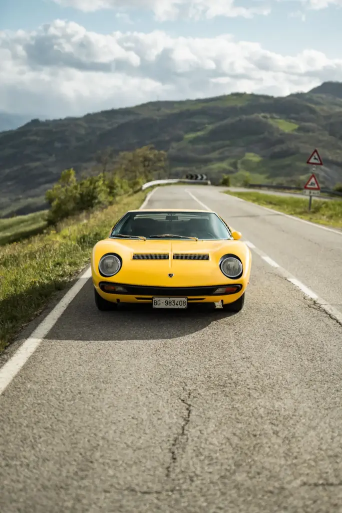 El Lamborghini Miura SV cumple 55 anos 3 Motor16