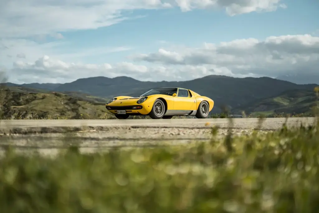 El Lamborghini Miura SV cumple 55 anos 8 Motor16